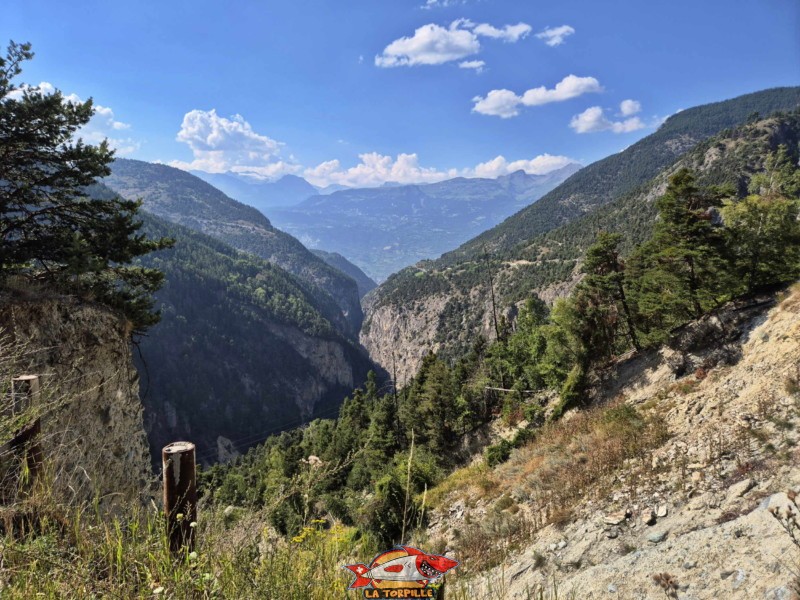 Gorges de la NAvizence, pont de Niouc