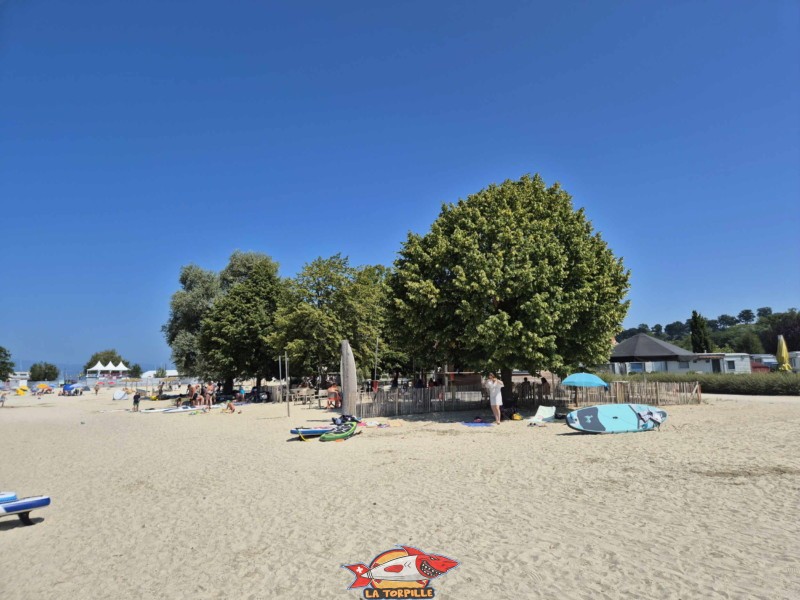 Zone sable, zone principale.