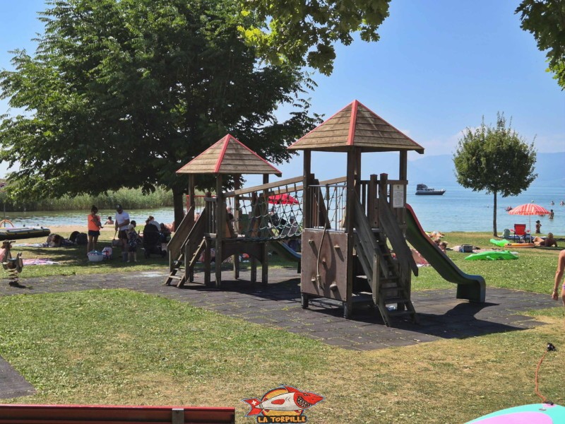 Place de jeux. Plage de Cudrefin, Canton de Vaud, lac de Neuchâtel.