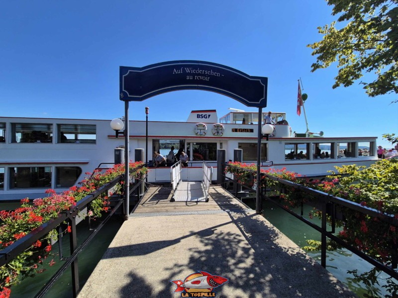 photo du débarcadère de Gléresse depuis le rivage.