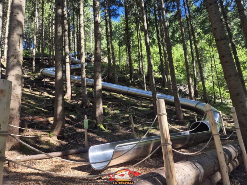 Le sentier des toboggans.