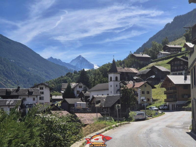 La magnifique Dent Blanche. Euseigne. Gorges de la Borgne - Val d'Hérens