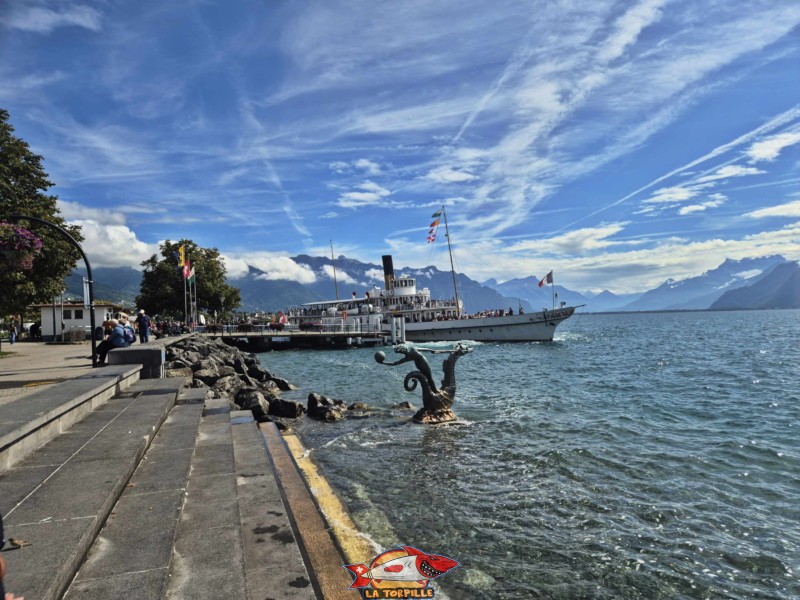La vue sur le débarcadère de Vevey-Marché, depuis le quai à l'ouest. débarcadère de vevey-plan.