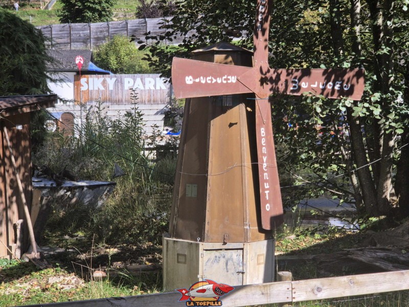 Intérieur du parc. Zoo Sikypark, Crémines, Jura bernois.