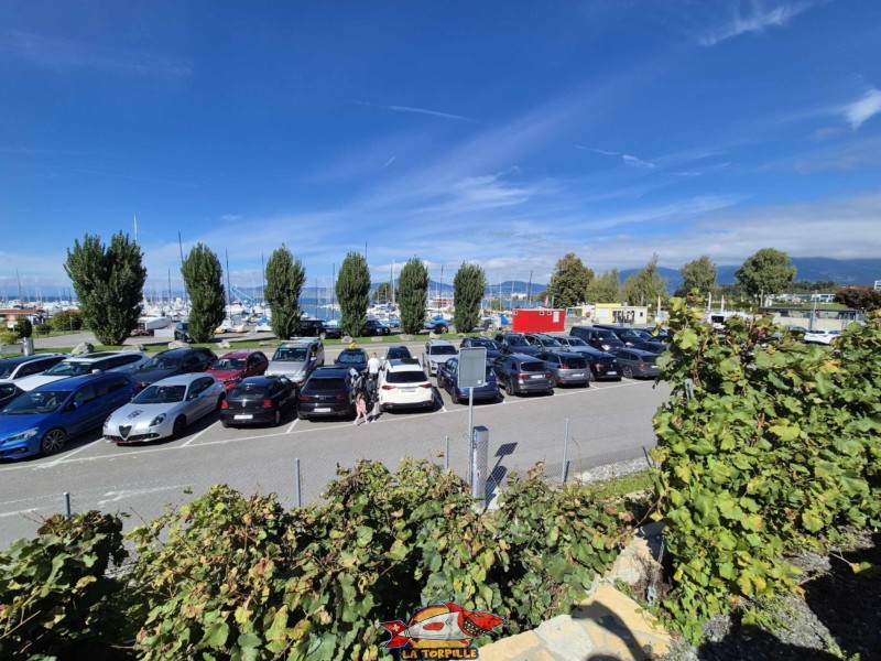 Parking. Swiss Vapeur Parc, Le Bouveret, canton du Valais. Trains miniatures. Parking. Swiss Vapeur Parc, Le Bouveret, canton du Valais. Trains miniatures.