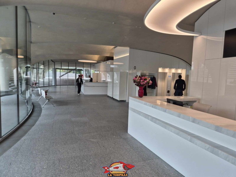 La réception. Omega Museum, Bienne.