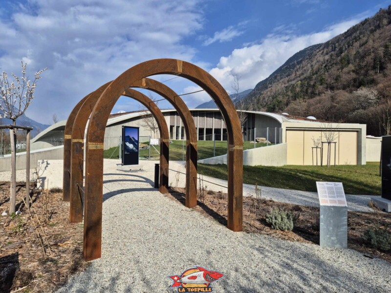 Espaces Extérieur Ouest, BArryland, MArtigny