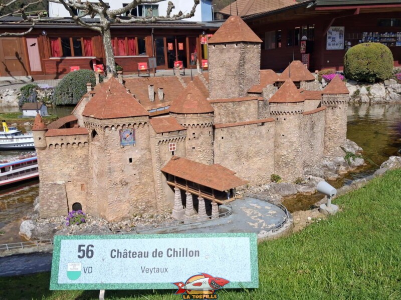 Le château de Chillon à Swissminiatur, le parc de la Suisse en miniature, à Melide, près de Lugano, dans le canton du Tessin.