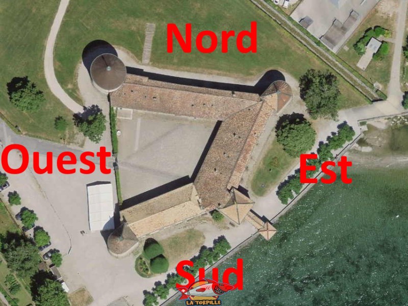 Les différents côtés du château de Rolle. Les différents côtés du château de Rolle.