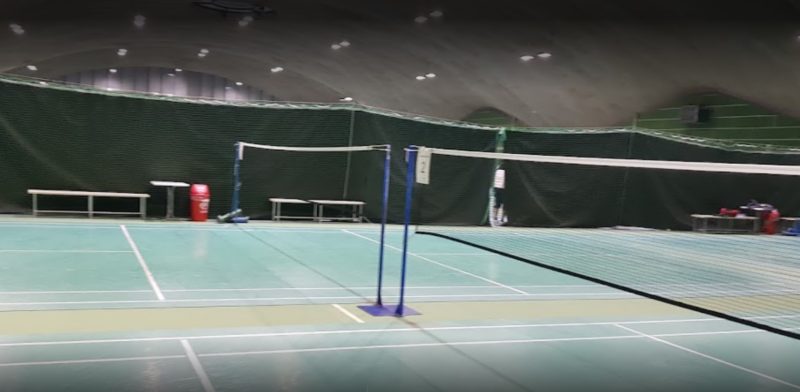 Les terrains de badminton