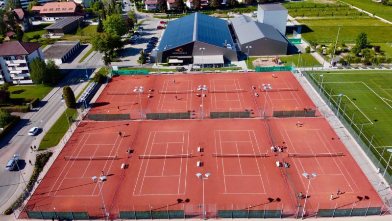 Une vue d'ensemble du centre de tennis de Bulle.