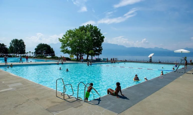 🏊🏖️ Piscine de Pully-Plage