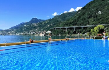 🏊🏖️ Piscine Extérieure de Villeneuve