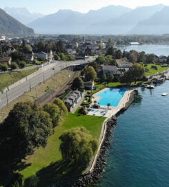 🏊🏖️ Piscine Extérieure de Villeneuve
