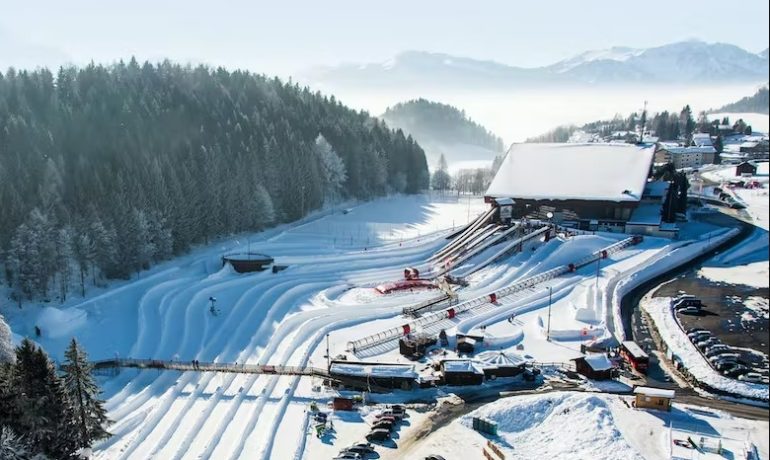 🛟 Tobogganing Park – Leysin