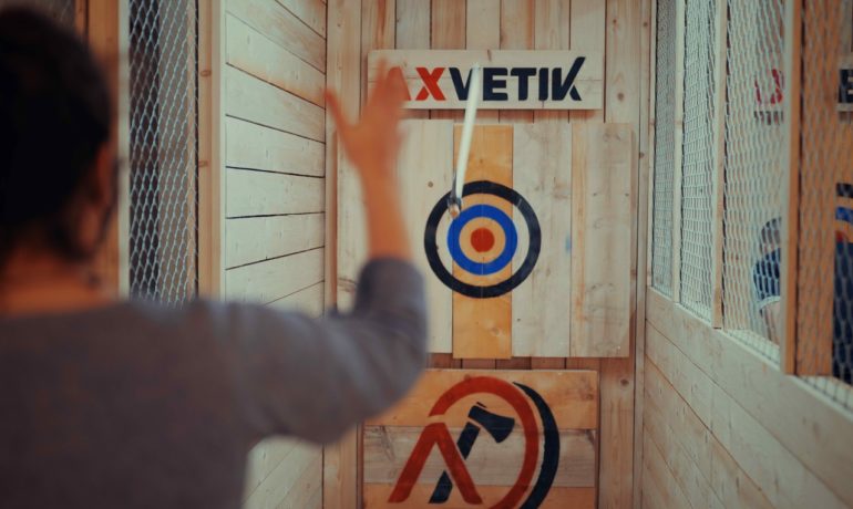 🪓 Axvetik – Helvetic Axe Throwing