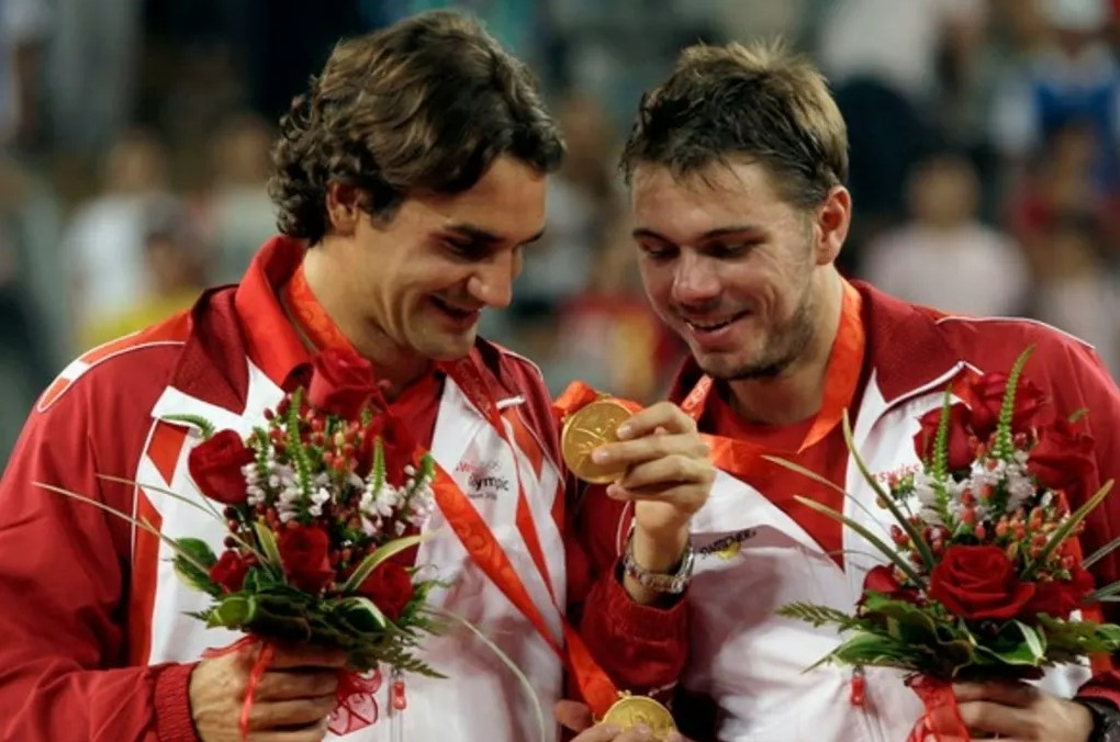 Federer et Wawrinka sont les deux joueurs emblématiques suisses de tennis.