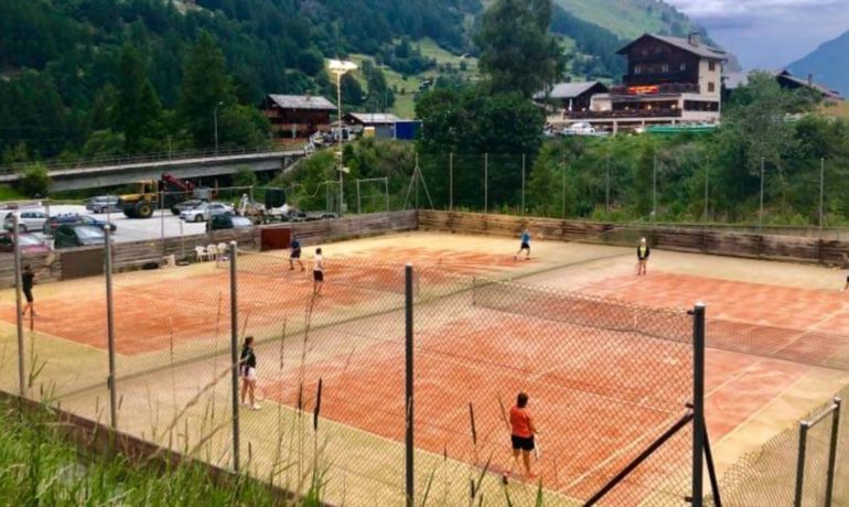 🎾 Tennis Club Roc Vieux – Les Haudères