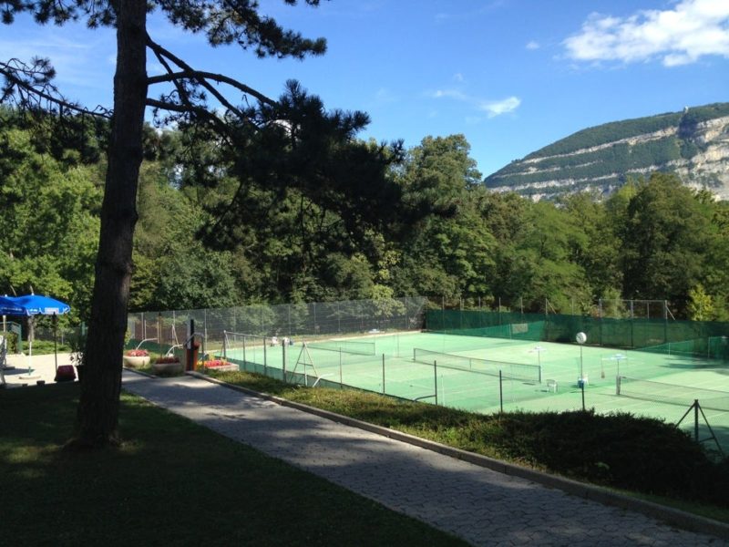 Les terrains de tennis de Champel en extérieur.