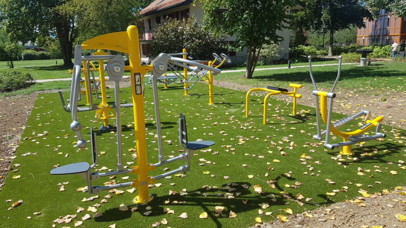 Le fitness d'extérieur de Bernex à Aigues-Vertes dans le canton de Genève.