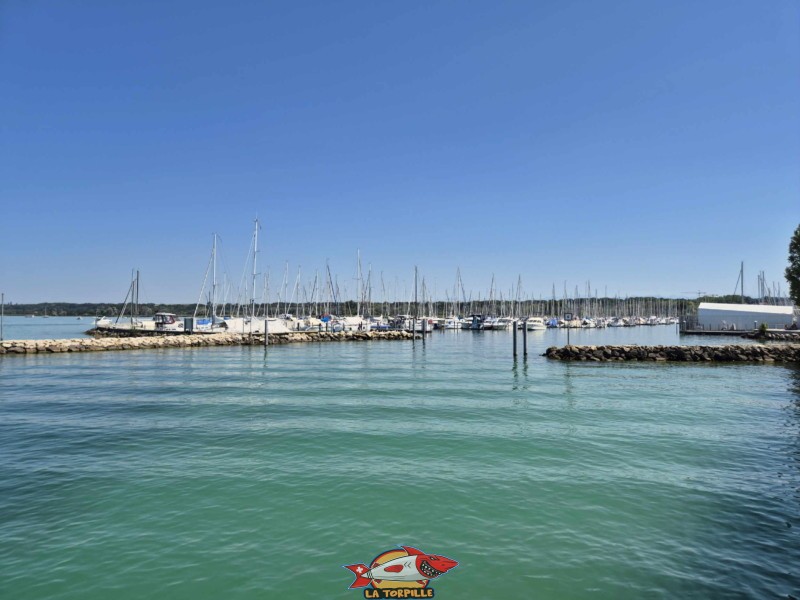 Port de Chevroux. Débarcadère de Chevroux, lac de Neuchâtel, Broye-Vully, canton de Vaud.