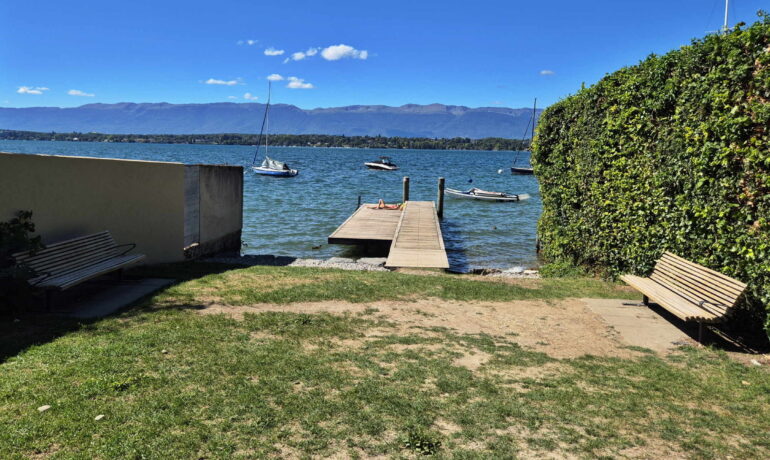 🏖️ Plage du Port-Bleu – Collonge-Bellerive