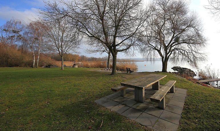 🏖️ Plage de Sugiez – Mont-Vully