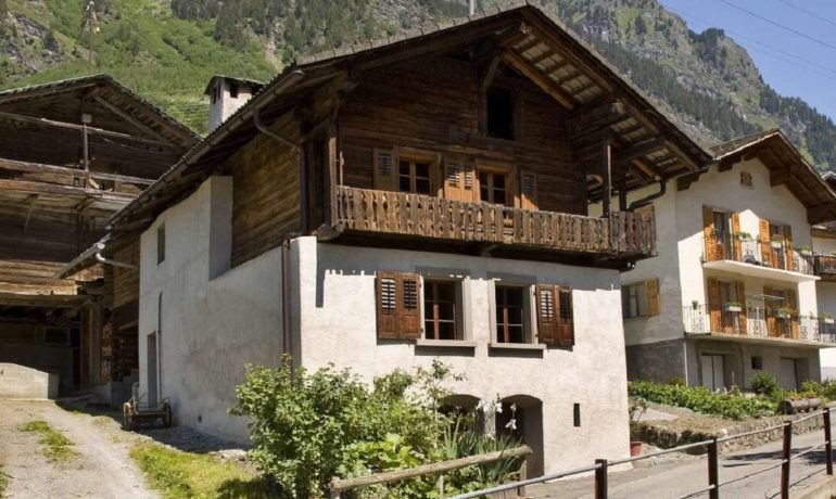 🍁 Maison des Glaciers – Lourtier