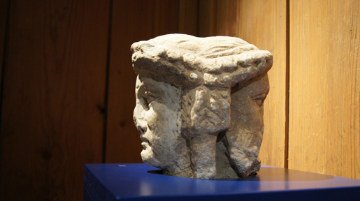 Une sculpture de l'époque romaine.