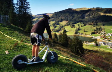 🛴 Trottinettes Géantes au Lac Noir / Schwarzee