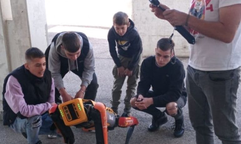🧒 Robosphère – La Chaux-de-Fonds