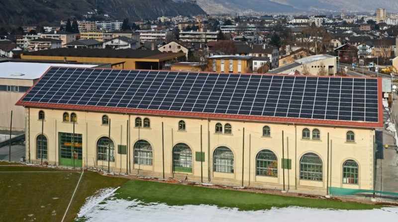 L'usine de Martigny-Bourg couverte de 520 m2 de panneaux solaires