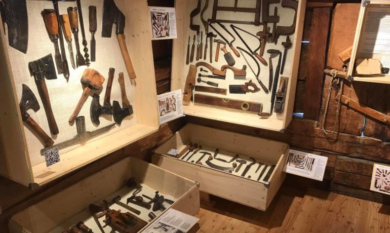 🔧🏠 Musée des Outils Anciens de Pinsec – Vissoie
