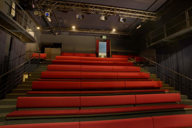 Une salle du Petit Théâtre.