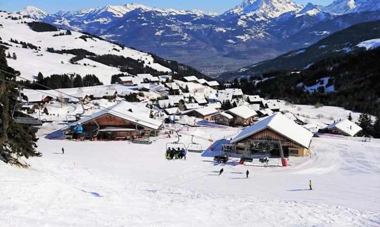 ⛷️ Station de Ski de Champoussin – Val d’Illiez
