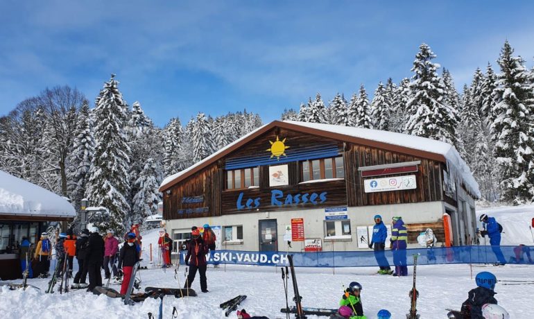 ⛷️ Domaine Skiable Les Rasses – Bullet