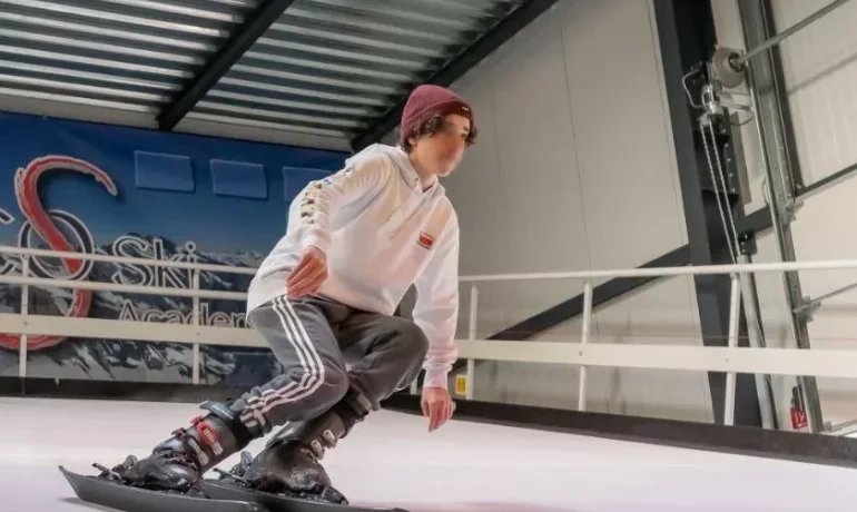 ⛷️ LocoSki Academy | Tapis de Ski Indoor – Saillon