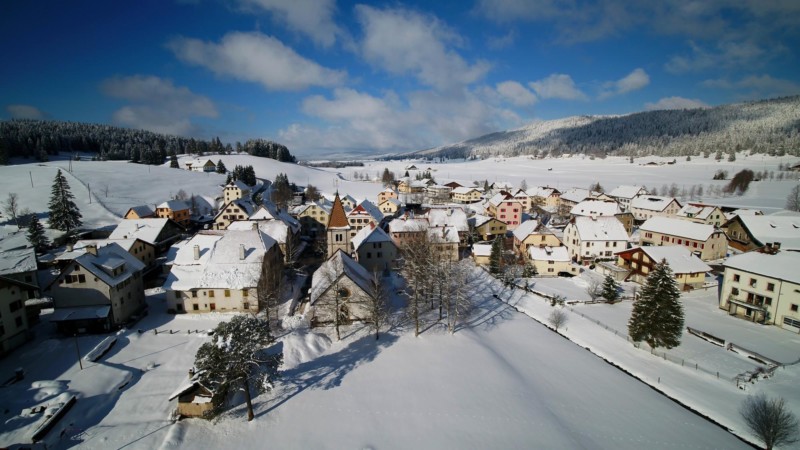 Le fameux village de la Brévine, connu pour être le plus froid de Suisse