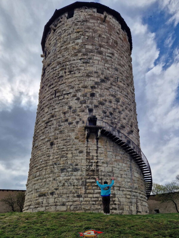 Le donjon du château.. Porrentruy