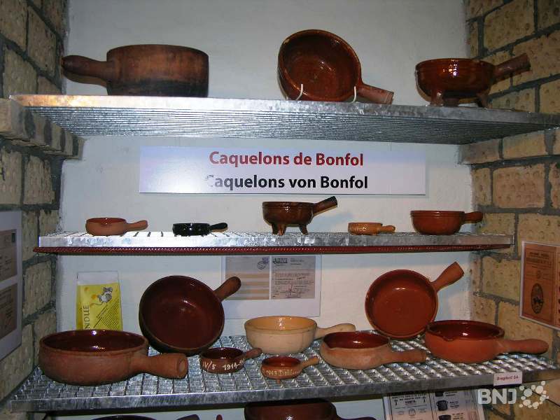 Les fameux caquelons de Bonfol utilisés pour la fondue