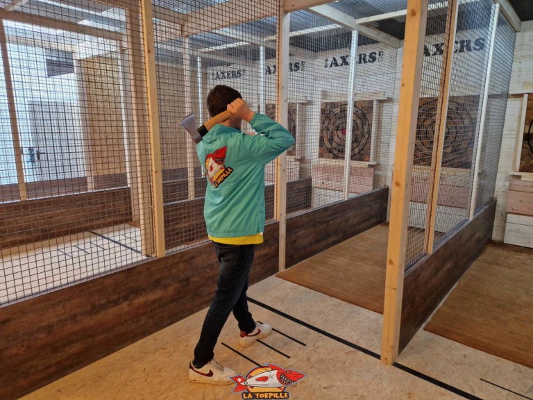 20230407 163103 lancer hache bex