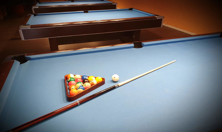 🎱 Le 6 Bar – Billard et Cocktails – Yverdon