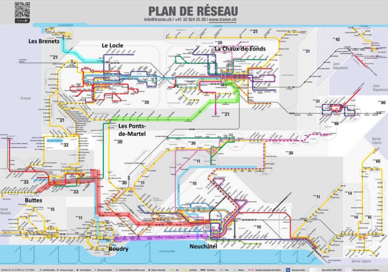 Un plan des quatre trains du TransN. En rouge, Val-de-Travers, en vert, la Chaux-de-Fonds - Les Ponts-de-Martel, en violet, Neuchâtel - Boudry, en bleu, Le Locle - Les Brenets