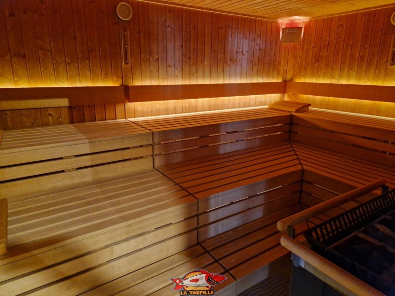 Le sauna est réservé aux personnes de plus de 16 ans, aquaparc