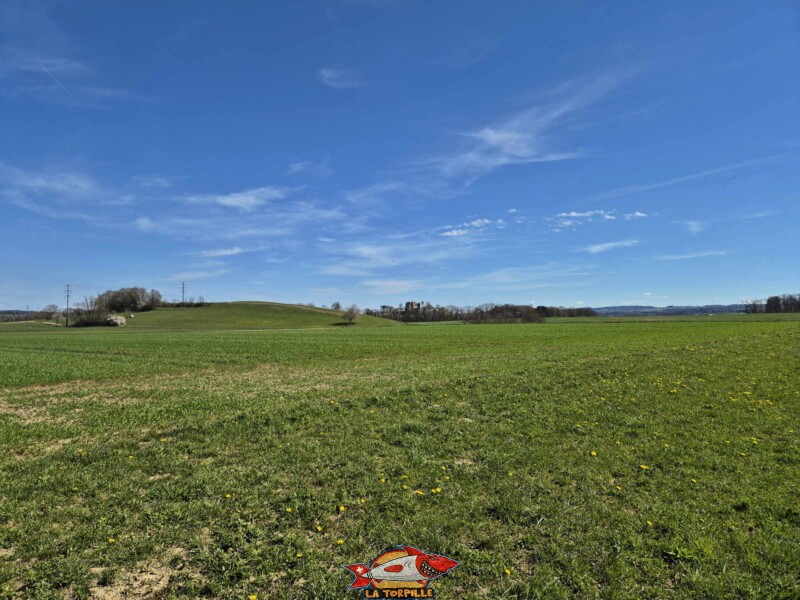 La vue à proximité de Bettens, au sud-ouest du château de St-Barthelémy.