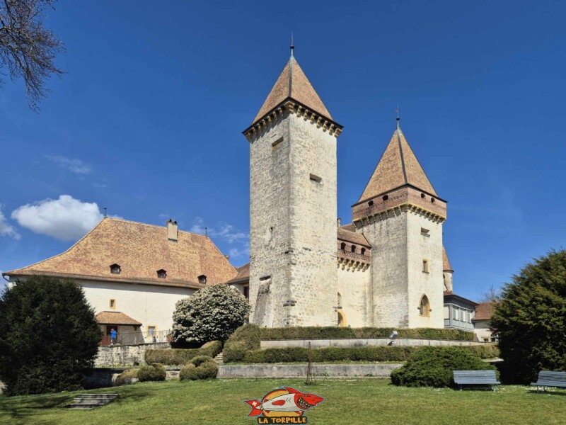 Côté Sud. Château de La Sarraz, canton de Vaud.