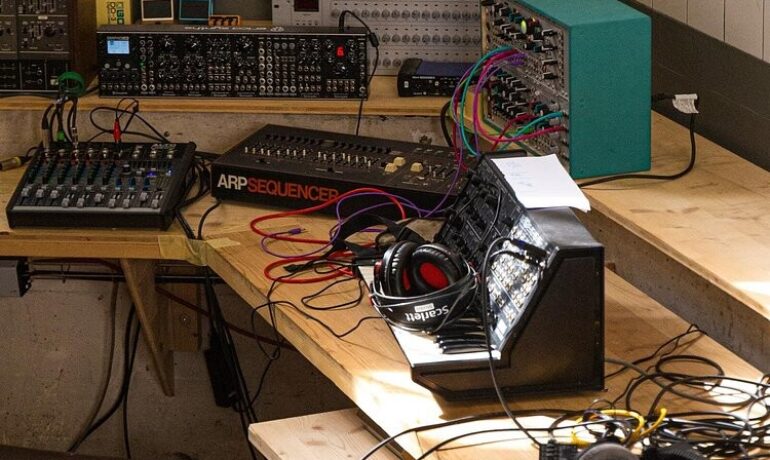 🔧 Musée de la Musique Electronique – Fribourg