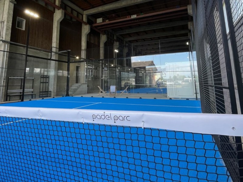 Les terrains de padel. Padel Parc Yverdon.