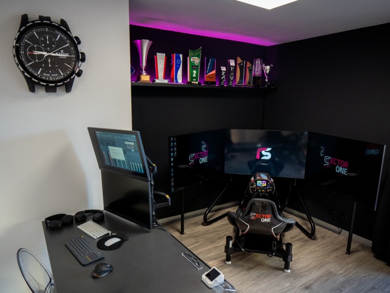 Le simulateur de course automobile, villars-sainte-croix, canton de Vaud.