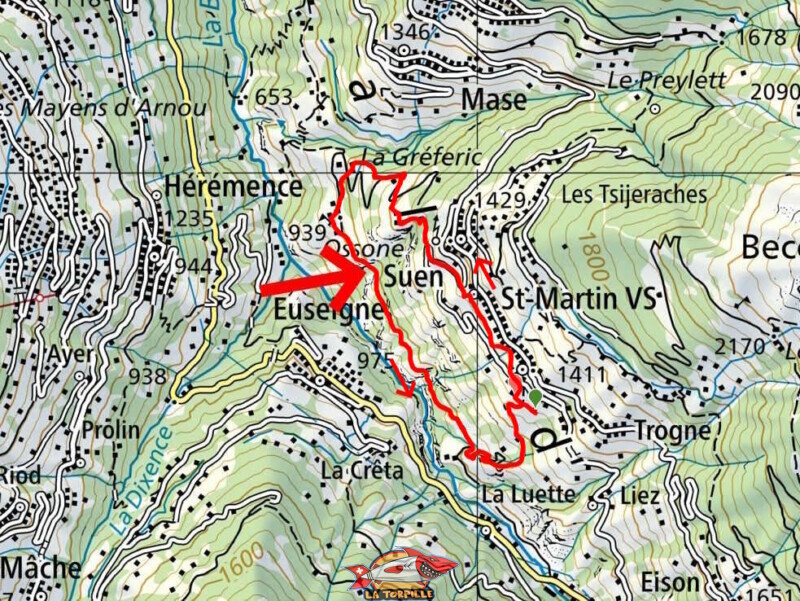La carte du parcours en boucle passant par le pont suspendu. La flèche rouge correspond à la position de la passerelle de la Grande Combe.